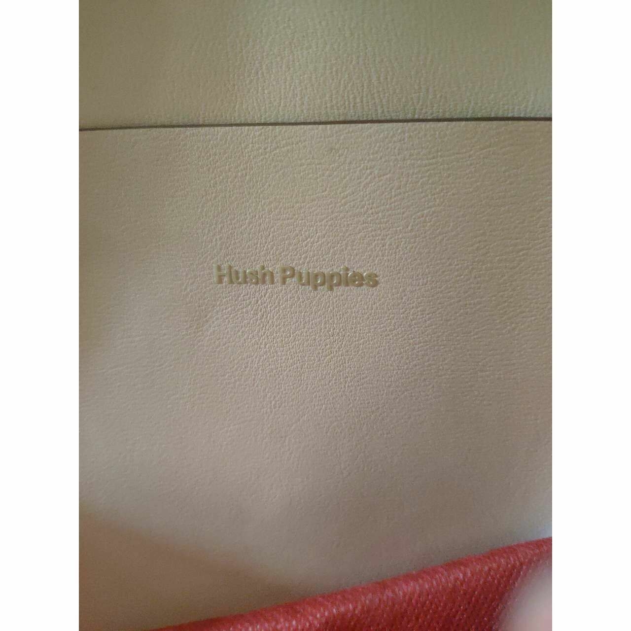 Hush Puppies Beige & Broken White Handbag
