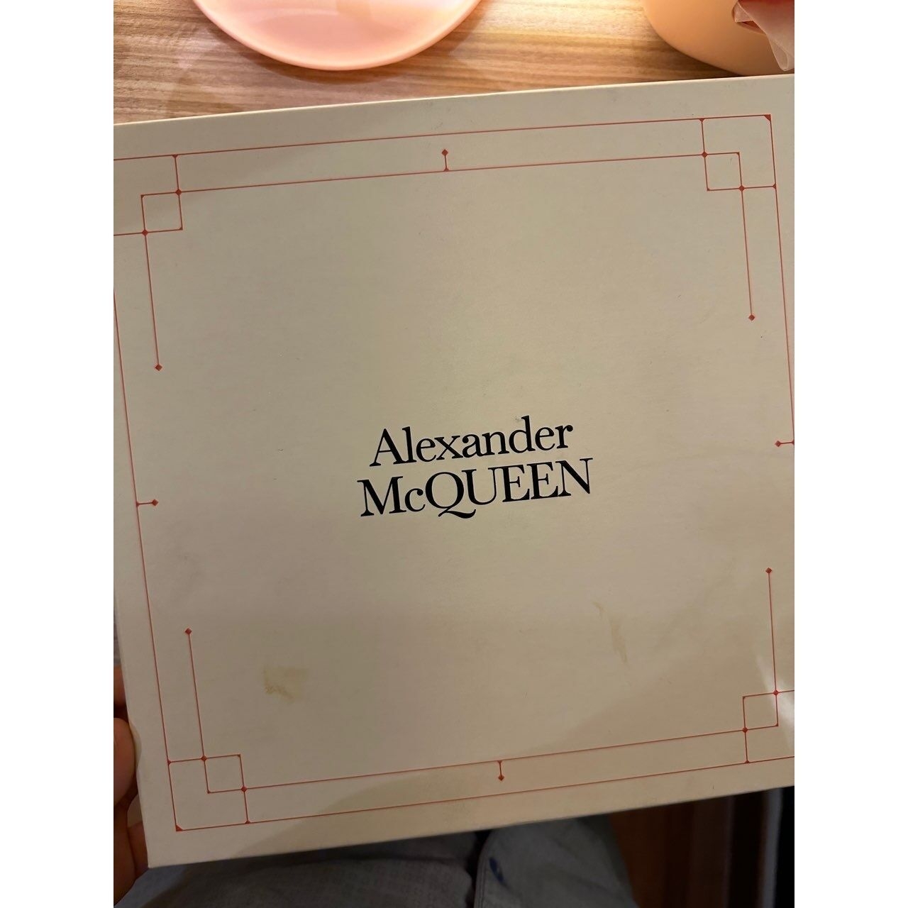 Alexander McQueen The Qurved Bucket Bag