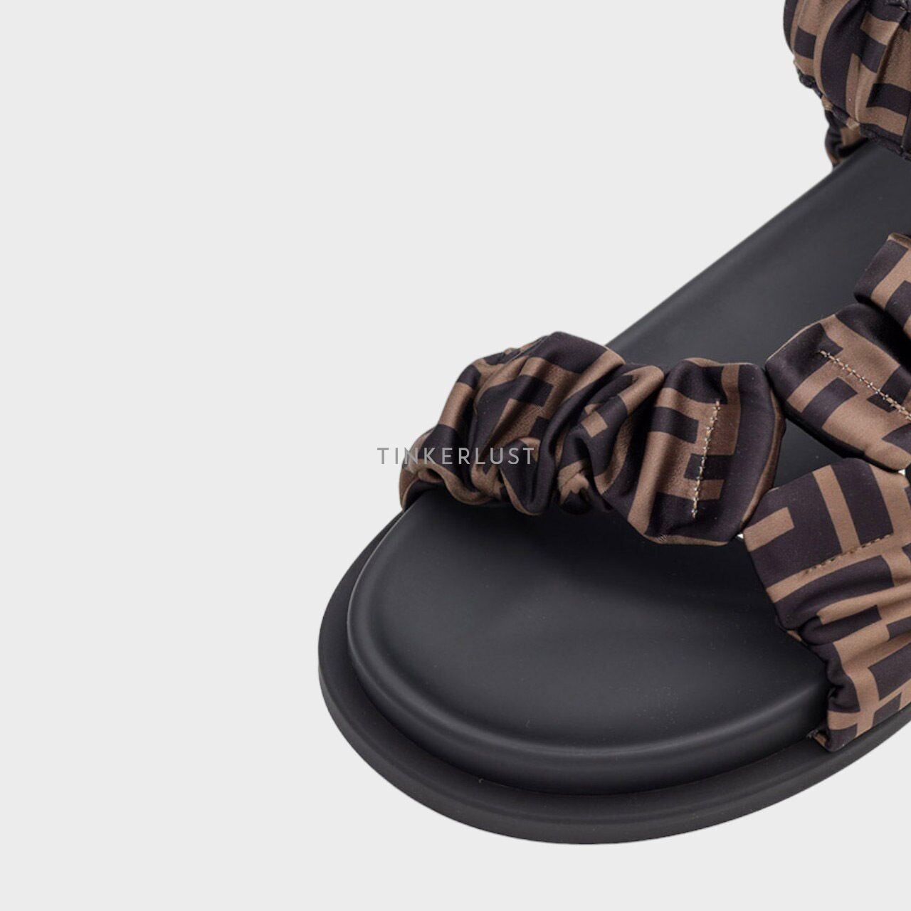 Fendi Women Feel Wide Bands Flat Sandals in Brown/Tobacco