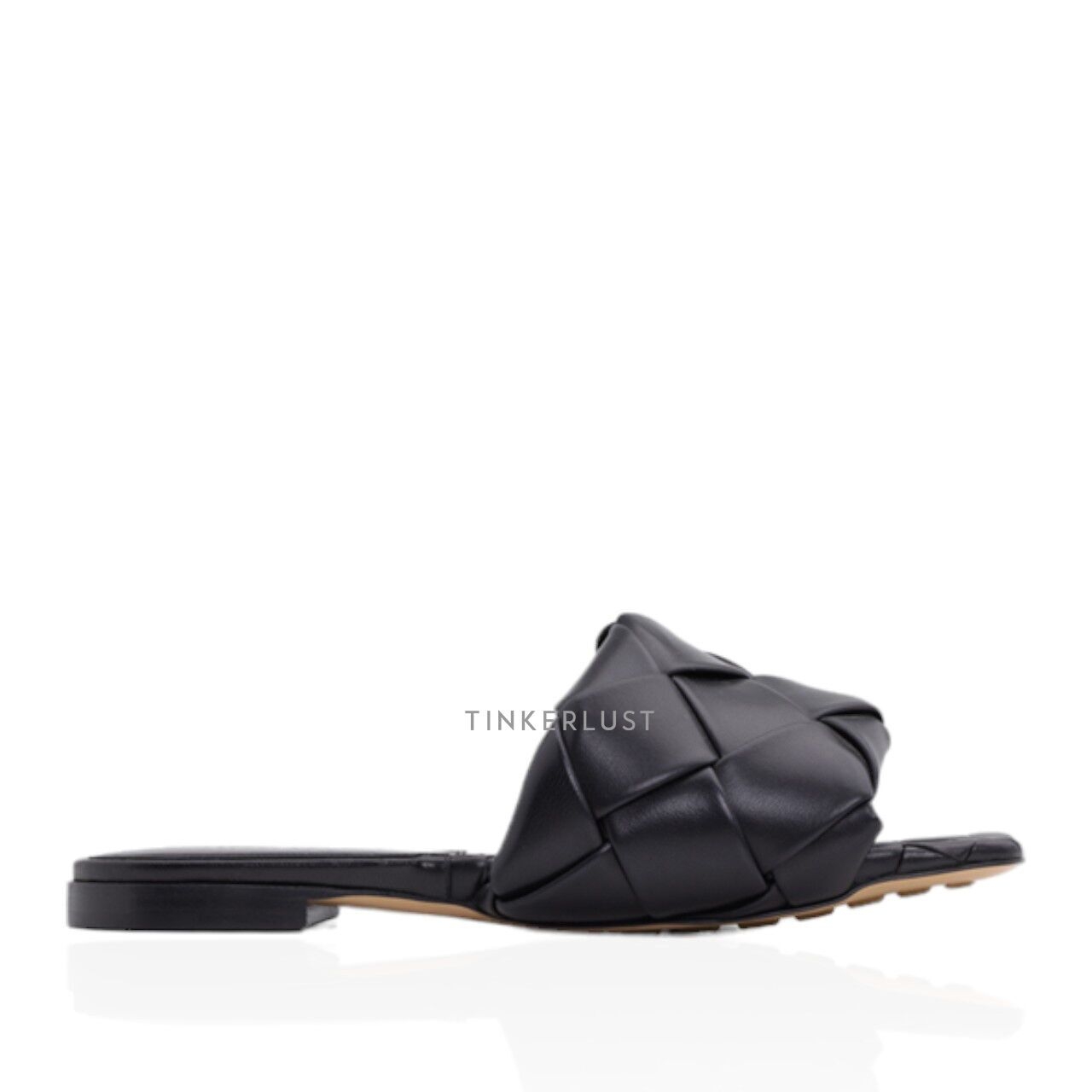 Bottega Veneta Lido Woven Flat Sandals in Black