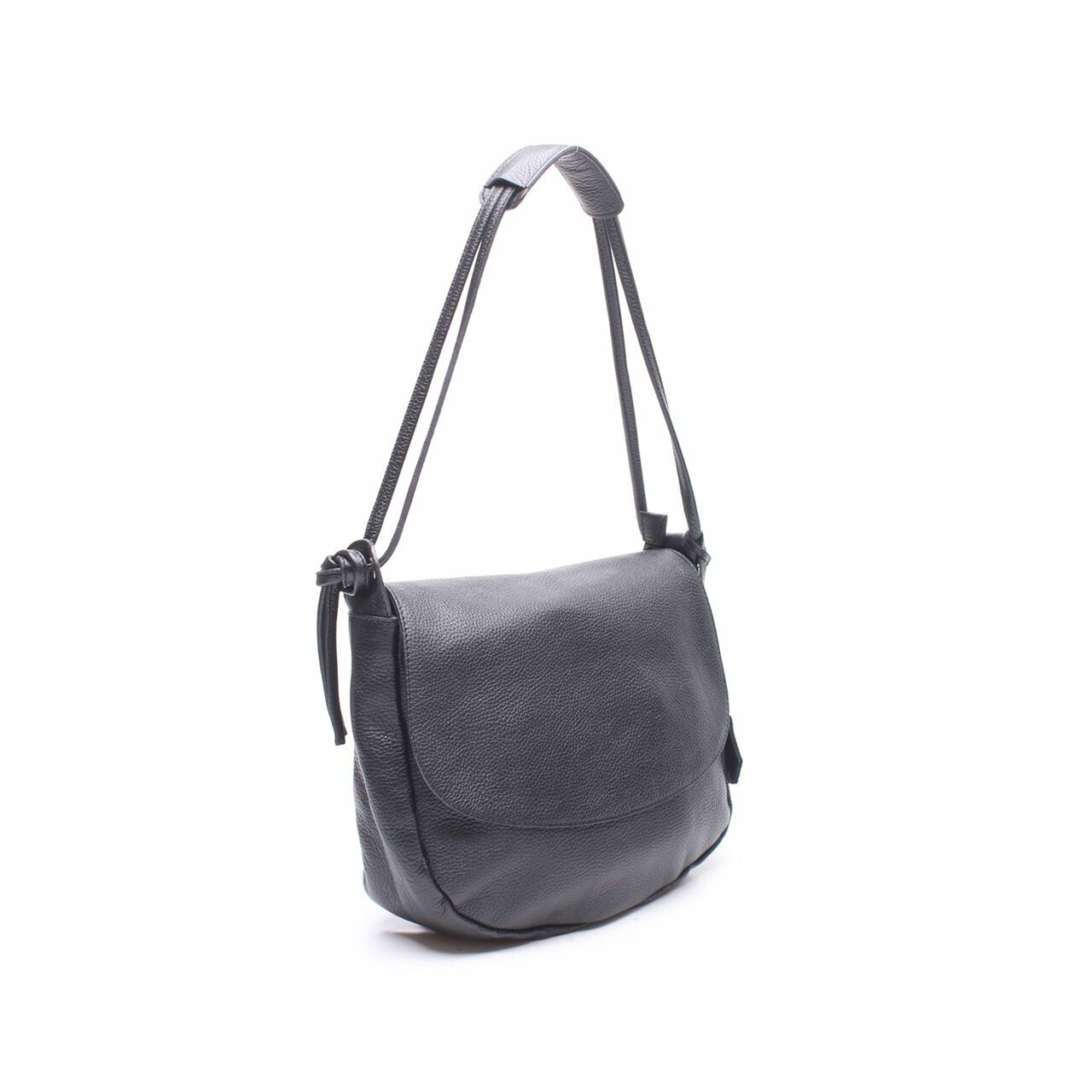 Kaynn Black Leather Shoulder Bag