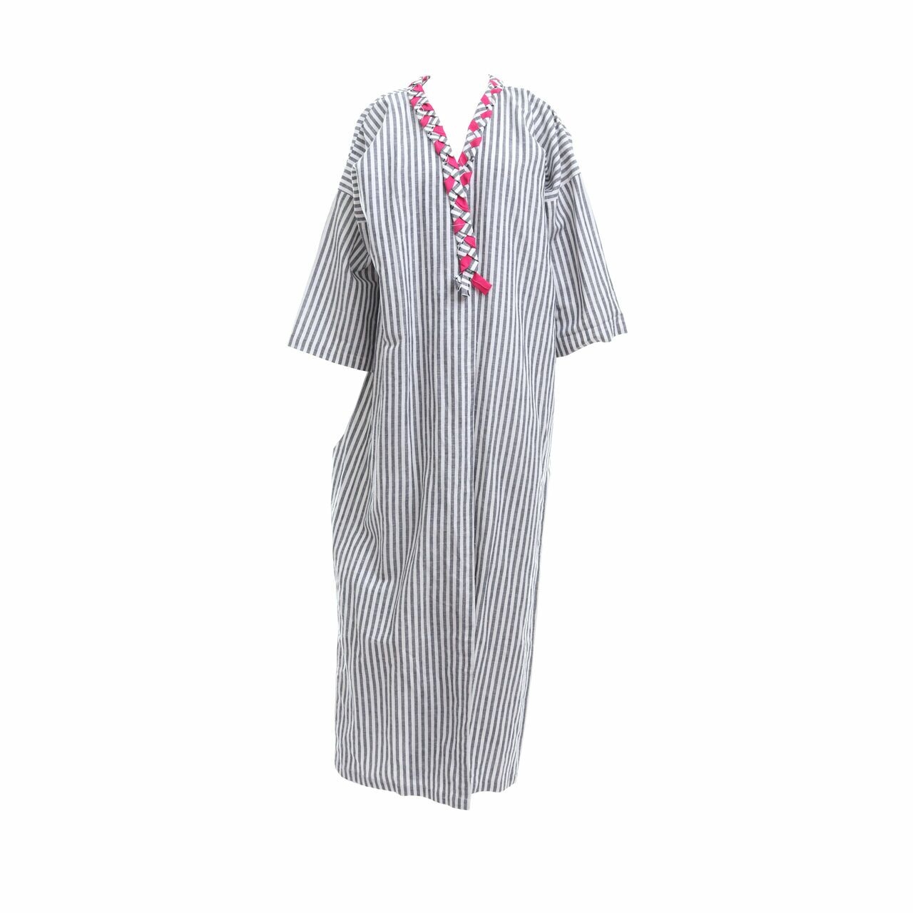 Luminara Grey & White Stripes Kimono
