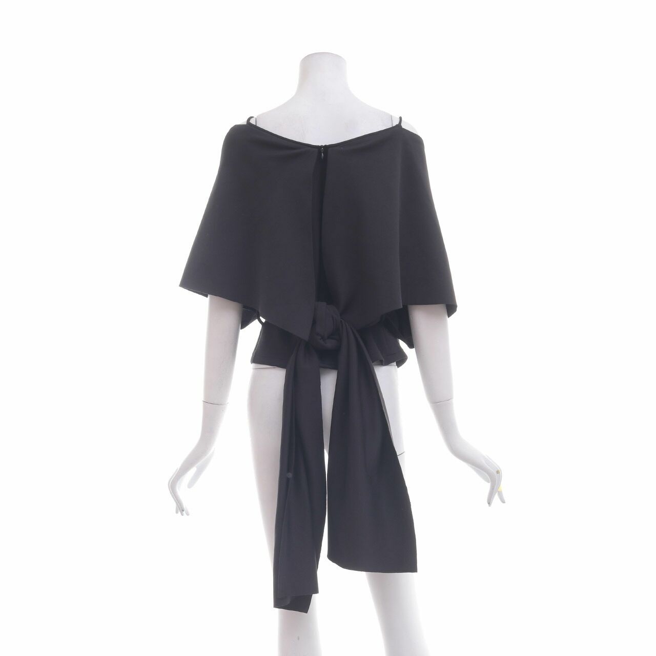 Nore.id Black Blouse