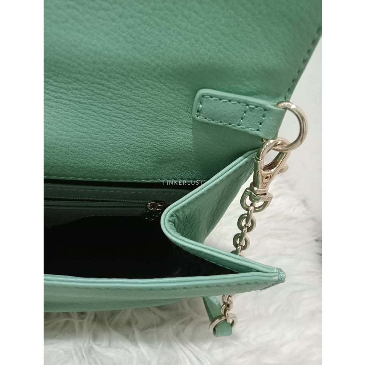 Aigner Tosca Green Leather Shoulder Bag