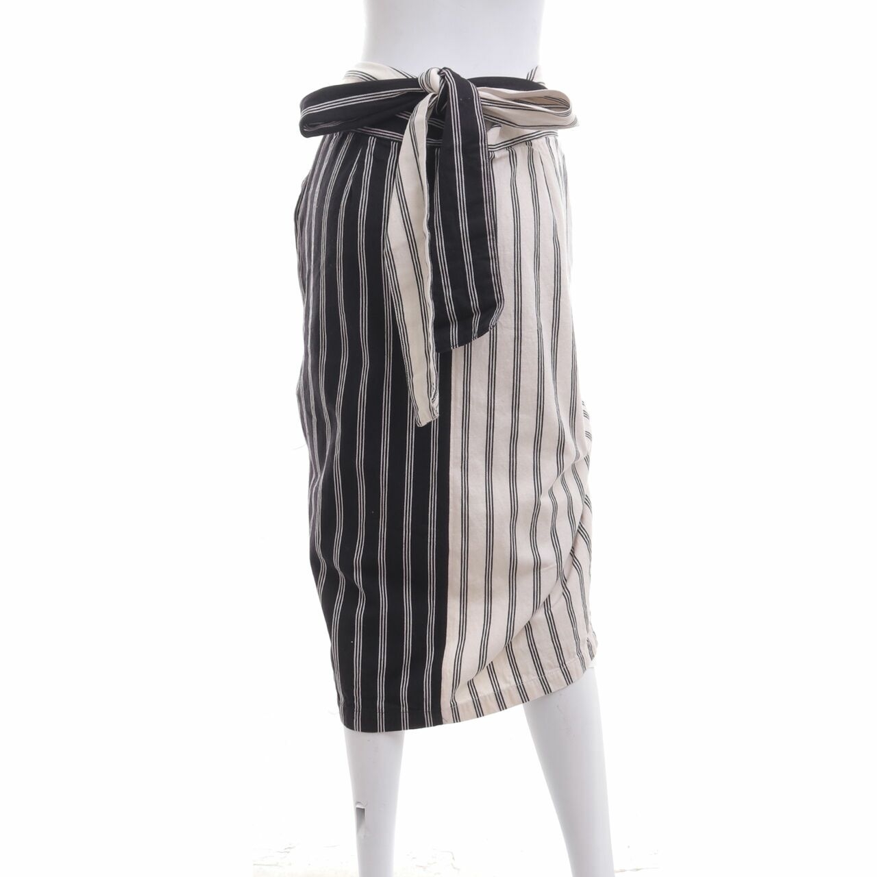 Lulu Lutfi Labibi Black & Off White Stripes Midi Skirt