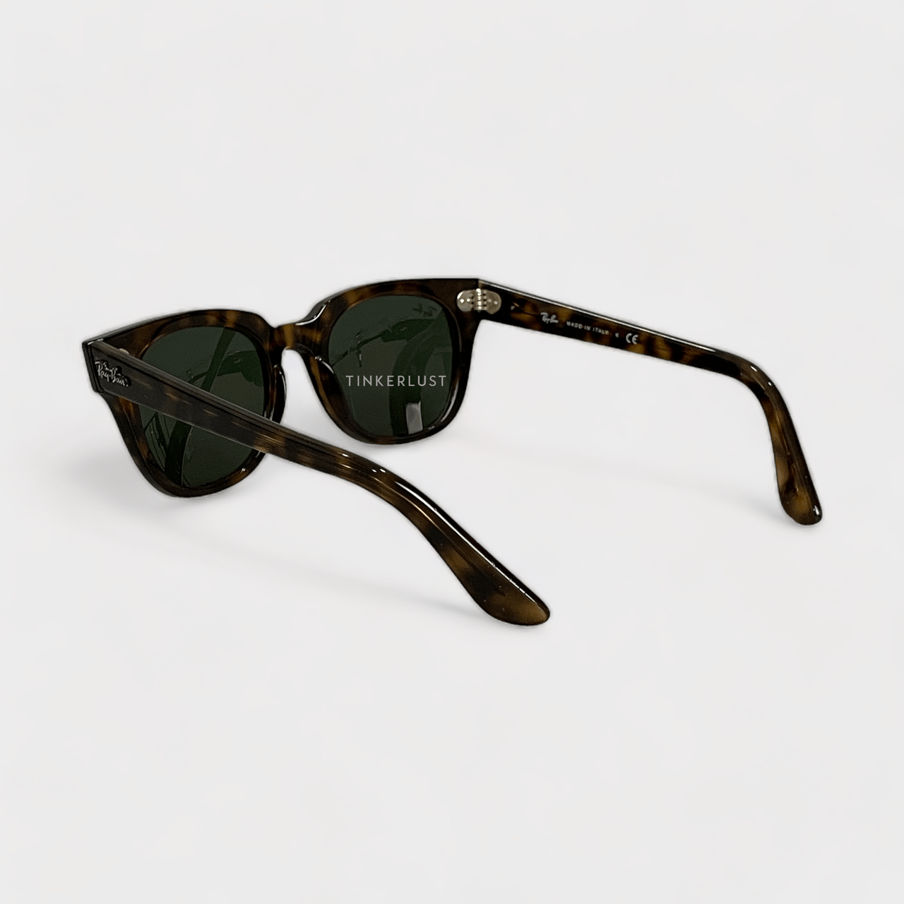 Ray-Ban Meteor Brown Sunglasses