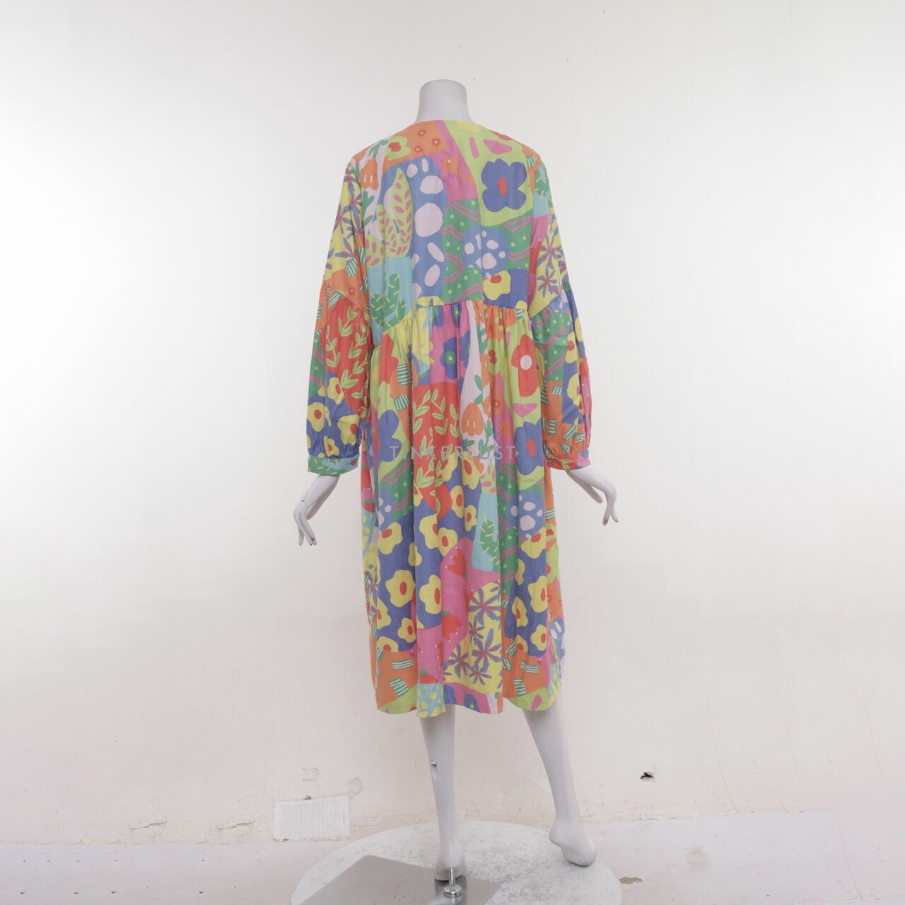 Nadjani Multicolour Floral Midi Dress