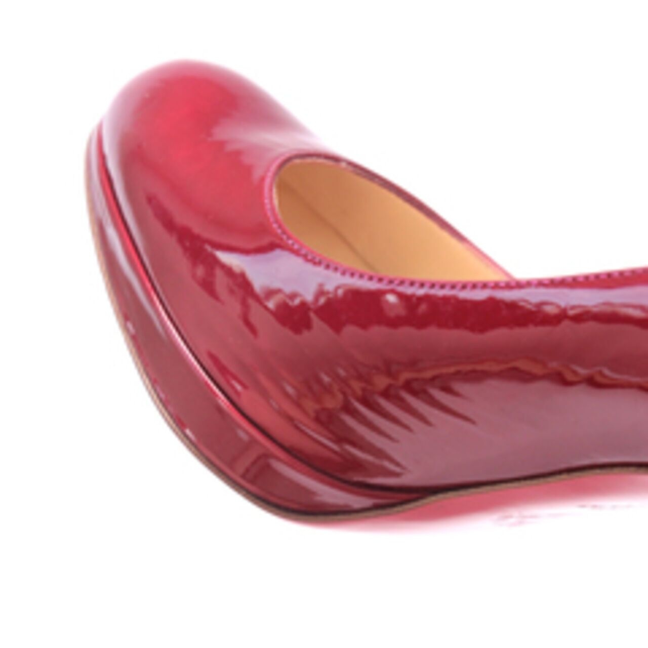 Christian Louboutin Closed Toe Pumps Heels In Red Wine Heels