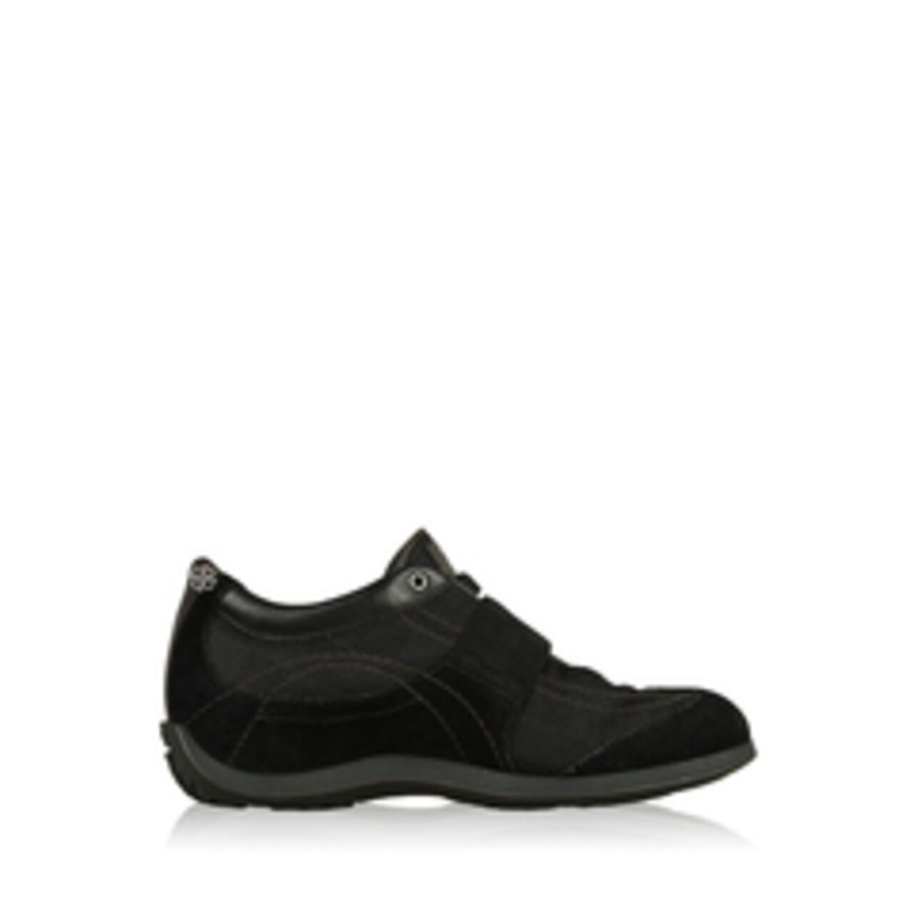 Louis Vuitton Leather Low Top Sneakers