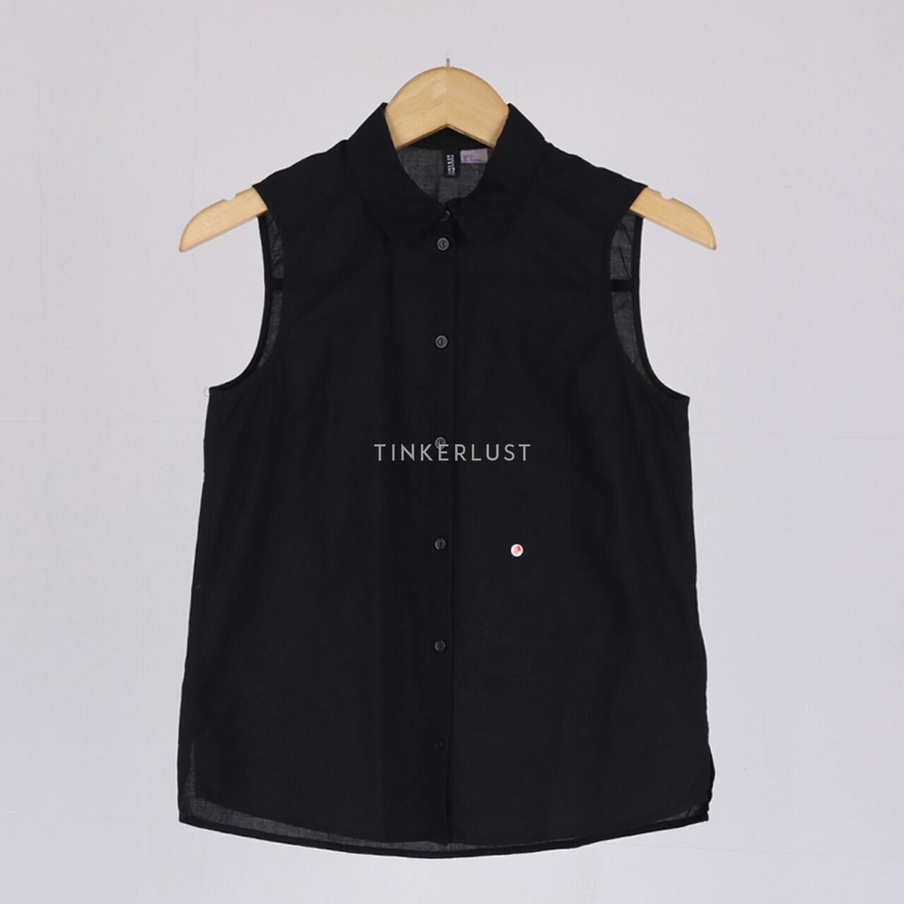 H&M Black Shirt Sleeveless