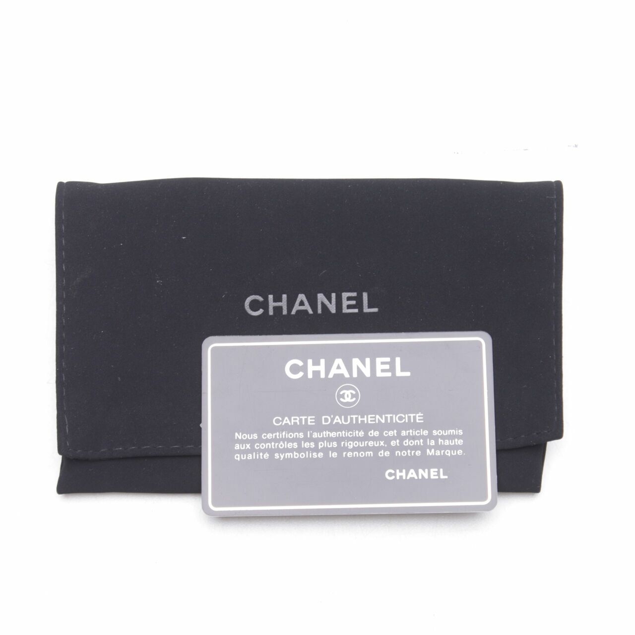 Chanel Caviar Beige/Black Quilted Filigree Card Holder Season 29 Wallet	
