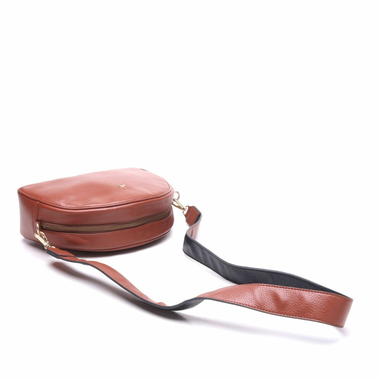 Povilo Brown Sling Bag