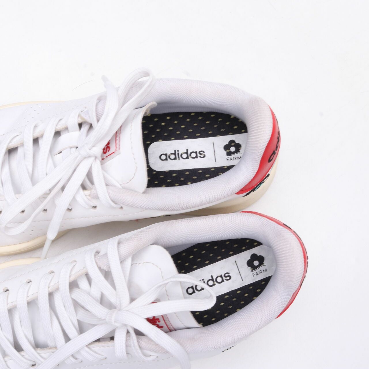 Adidas Tennis Advantage White Sneakers