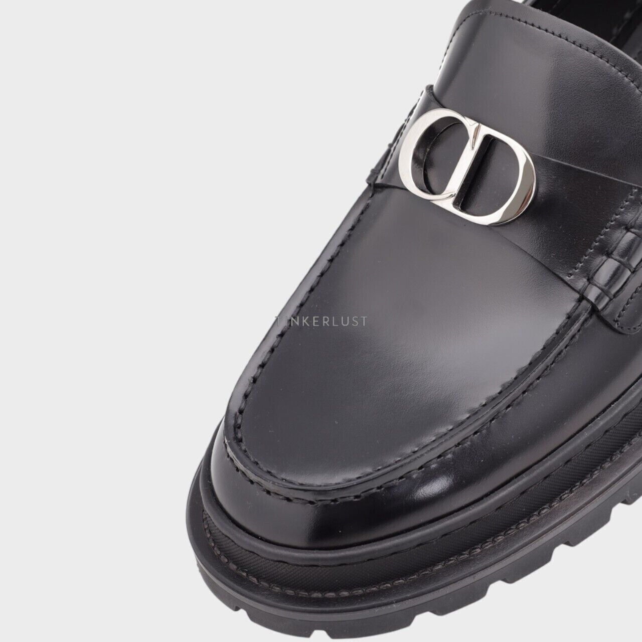 Christian Dior Dior Explorer Loafers in Black Smooth Calfskin Oxford