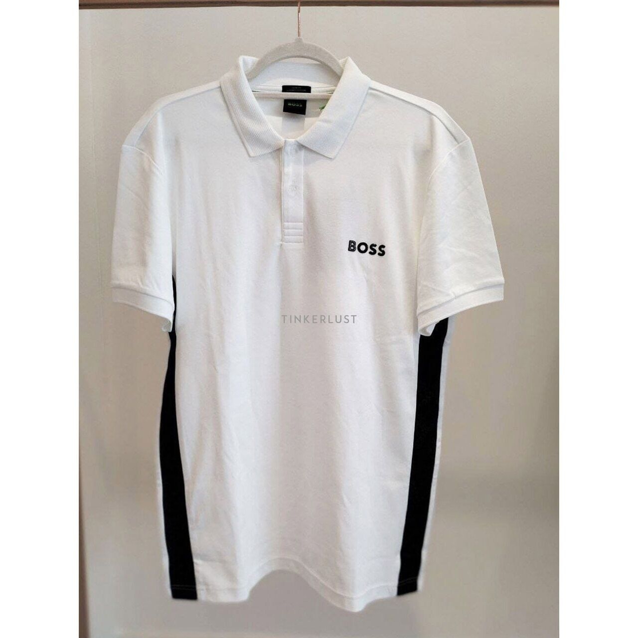 Hugo Boss Men Polo Shirt Plender Street London Paule in White with Embossed Logo Black