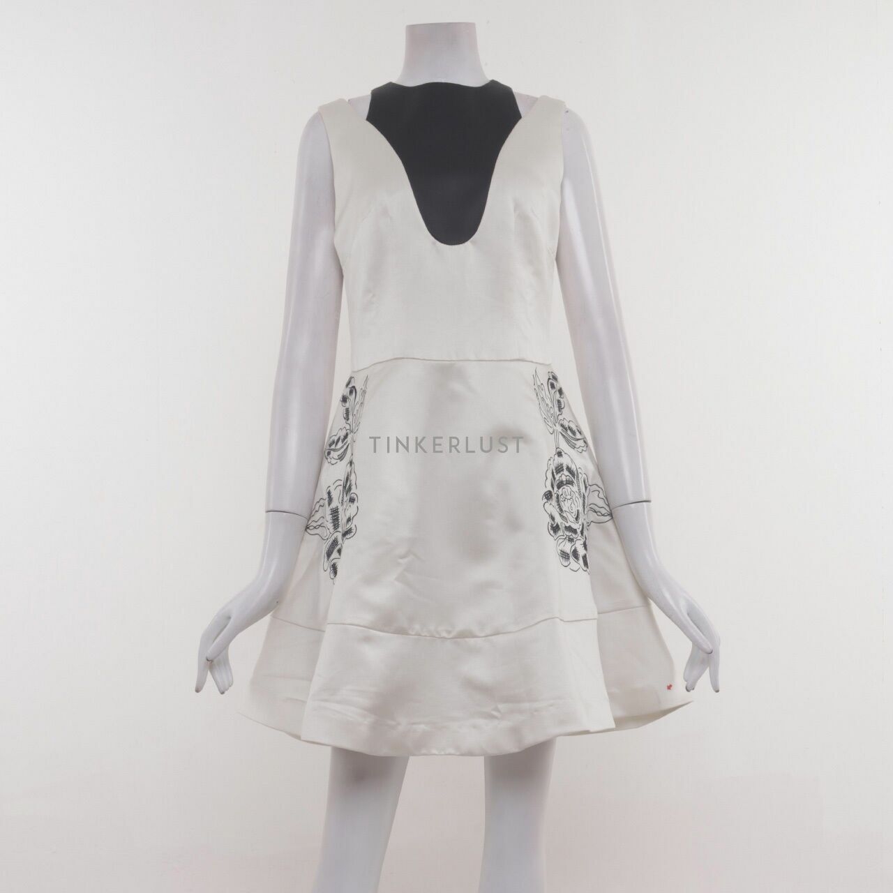 Sissae Black & Ivory Mini Dress