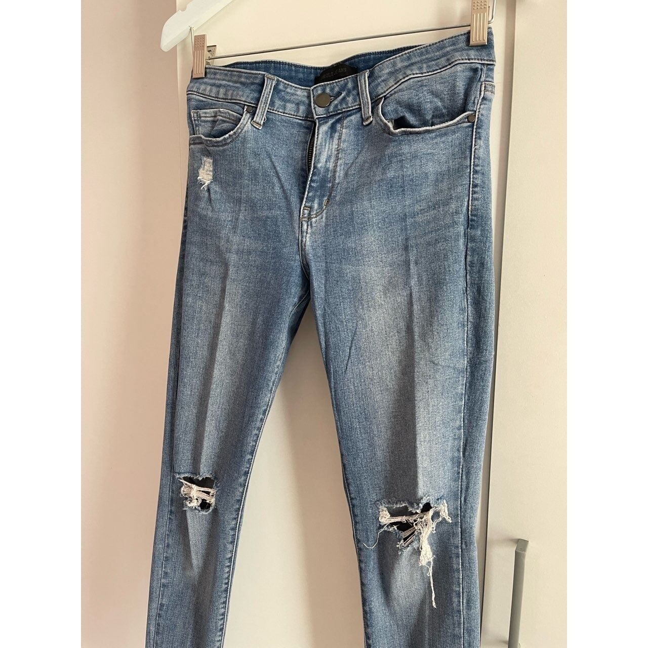 UNIQLO Blue Ripped Jeans Long Pants