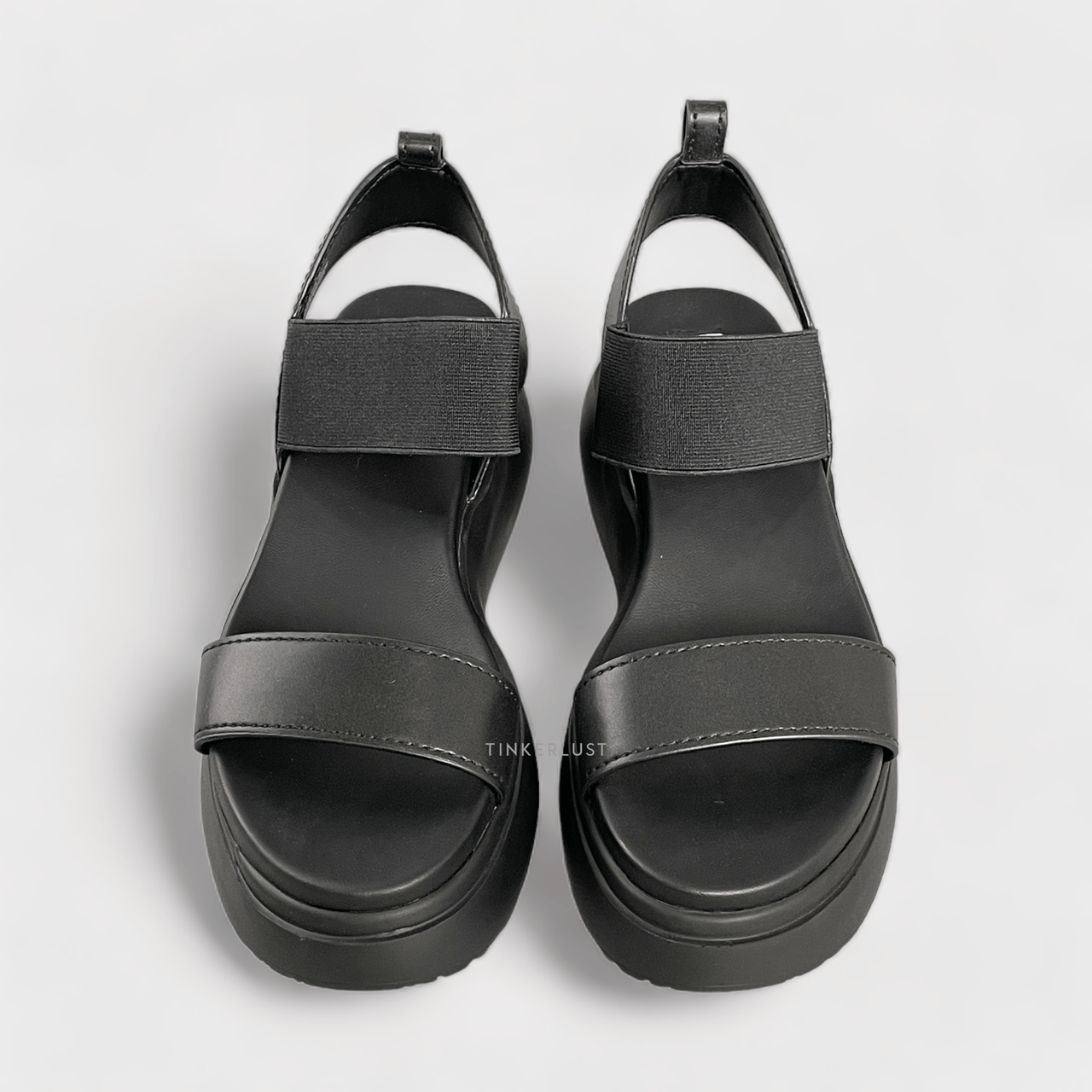 Steve Madden Cruise Black Sandals Casual