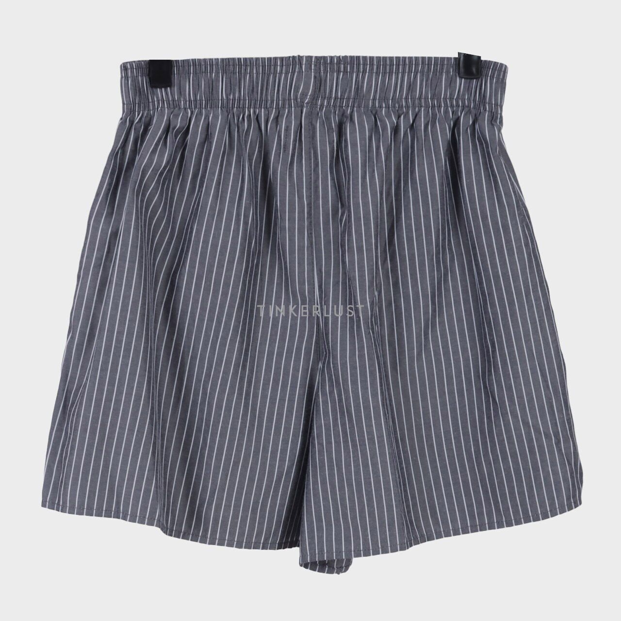 ecinos Grey Stripes Short Pants