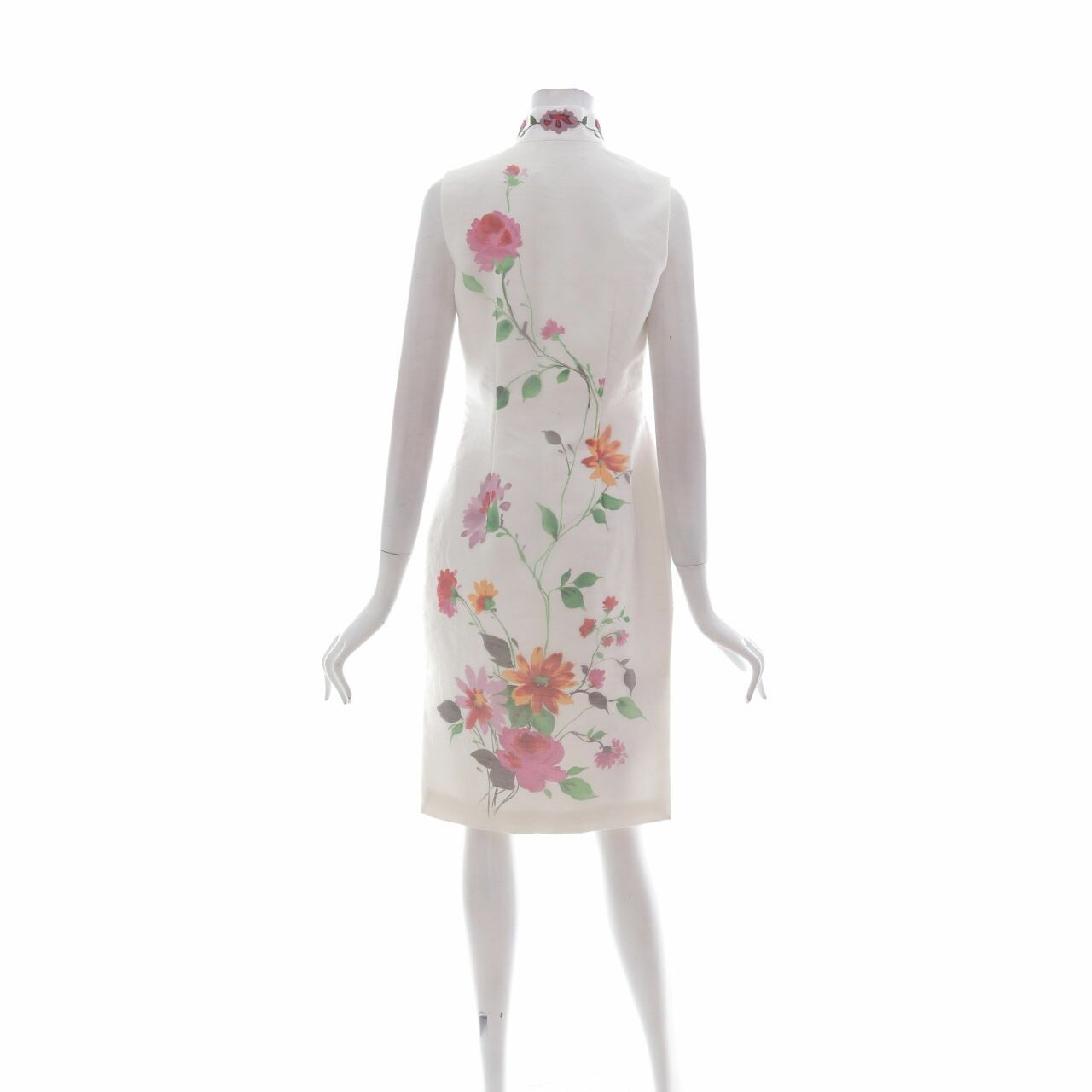 Sissae White Floral Embroidered Midi Dress