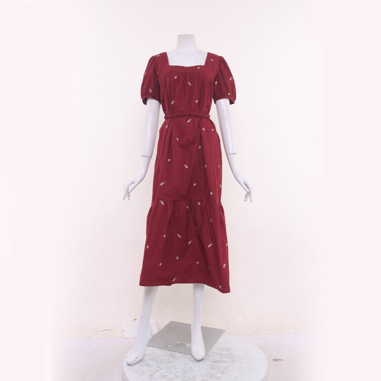 Oudre Maroon Floral Midi Dress