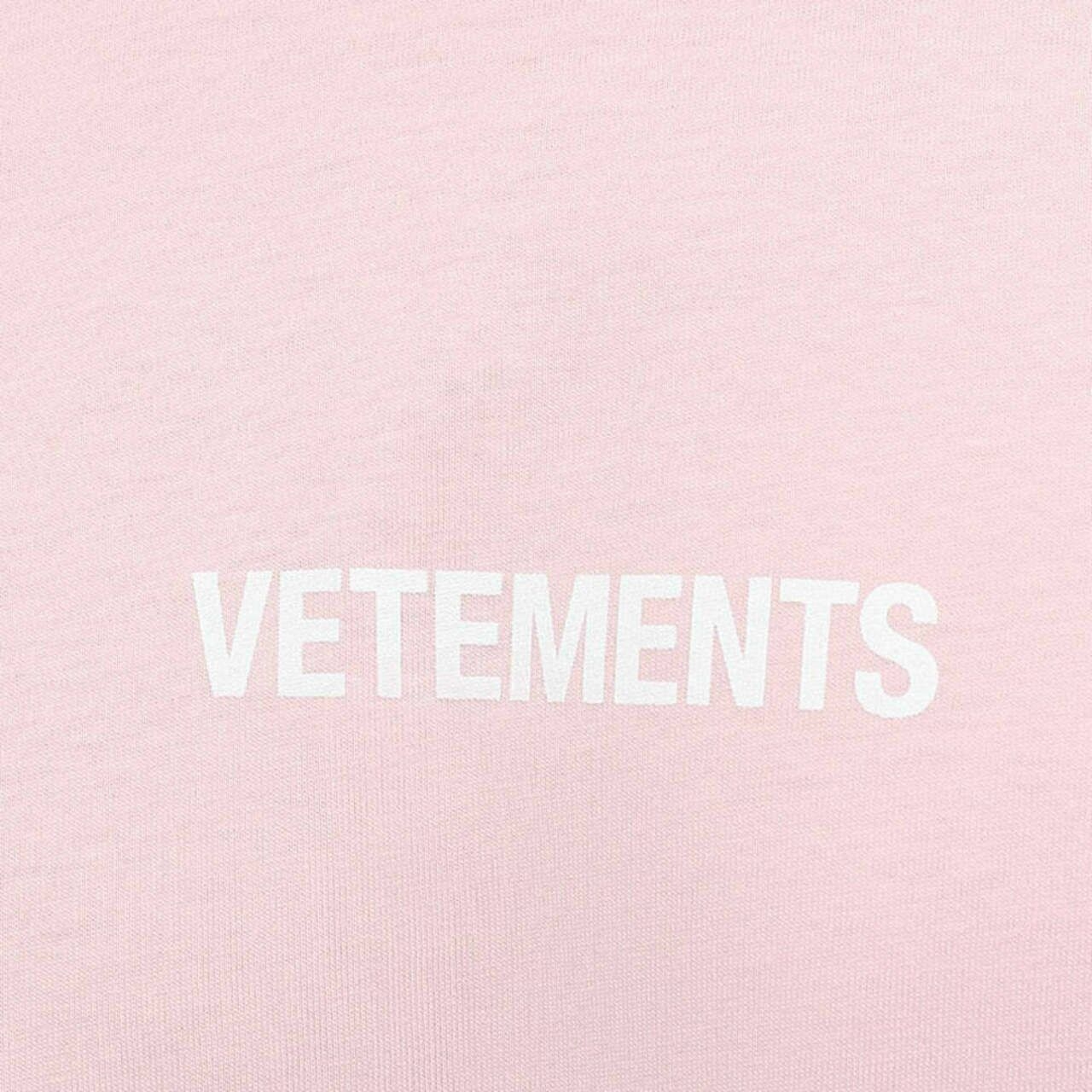 Vetements Logo Label T-Shirt Pink