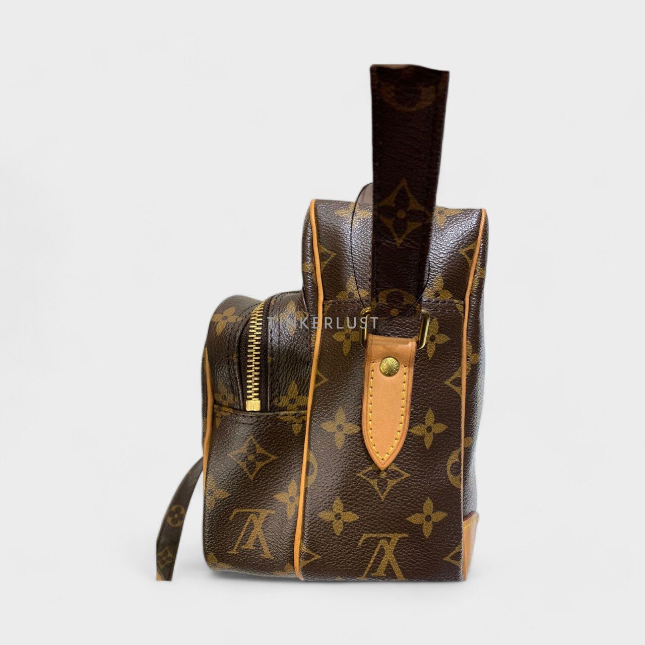 Louis Vuitton Nile Messenger PM Monogram 2013 Sling Bag