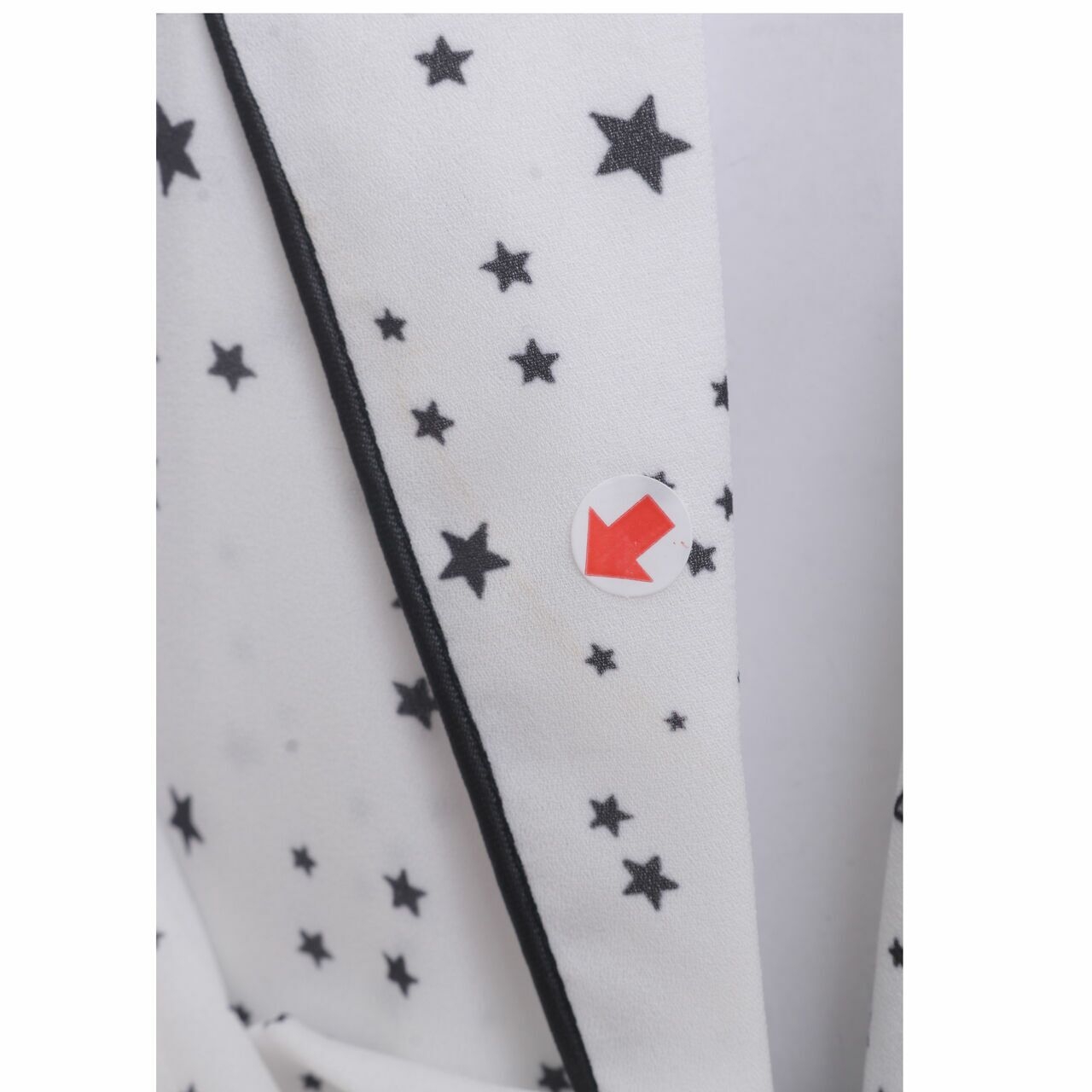 Missguided White Star Pattern Wrap