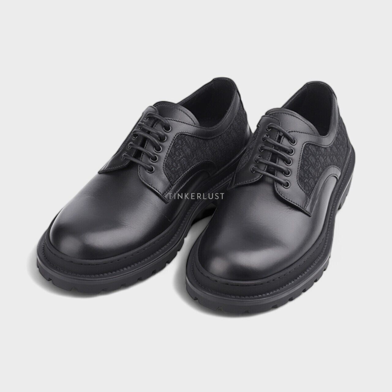 Christian Dior Explorer Oblique Derby Shoes in Black Smooth Calfskin x Jacquard Oxford