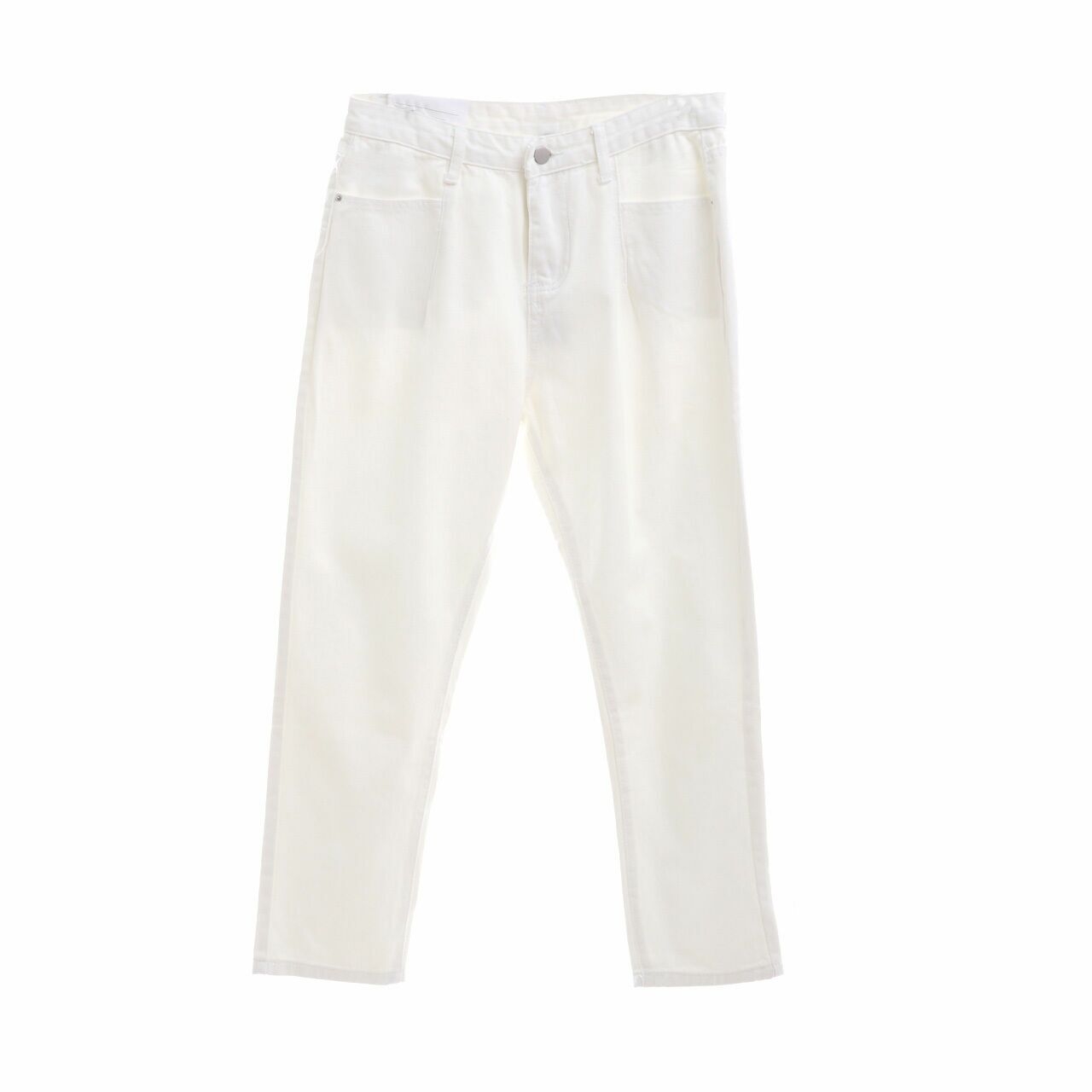 This is April White Long Pants 