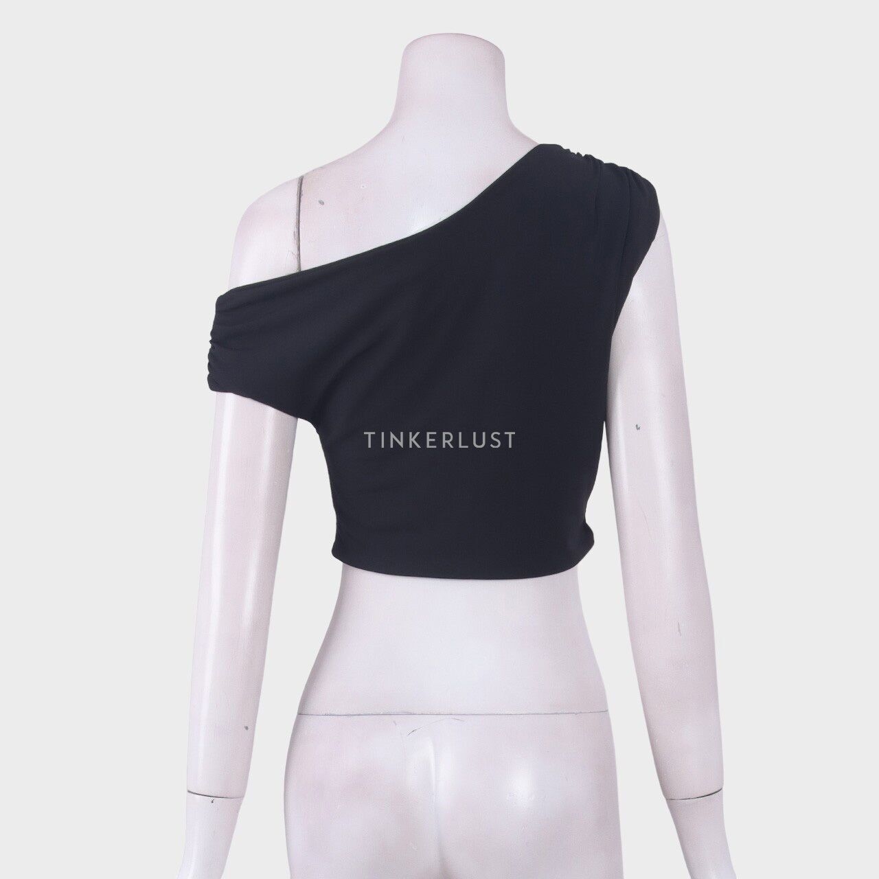 love-and-flair Black Cropped Blouse
