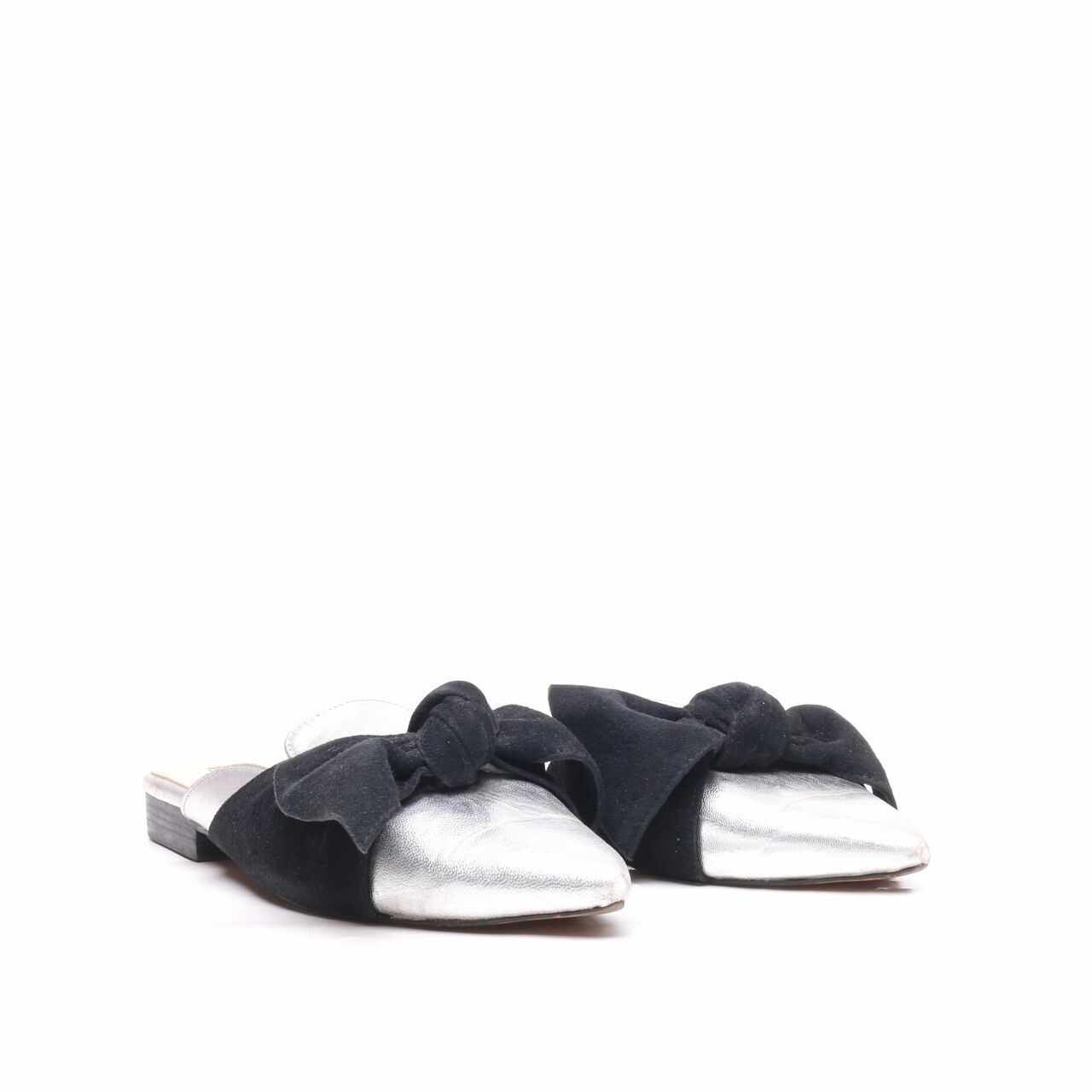 Jasmine Elizabeth Silver & Black Sandals