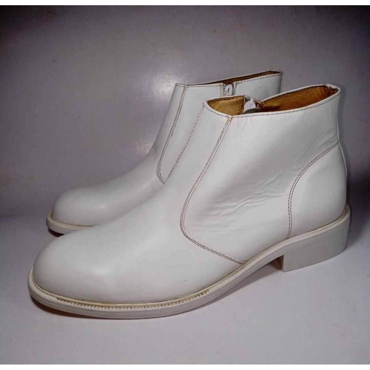 Avenue White Leather Boots