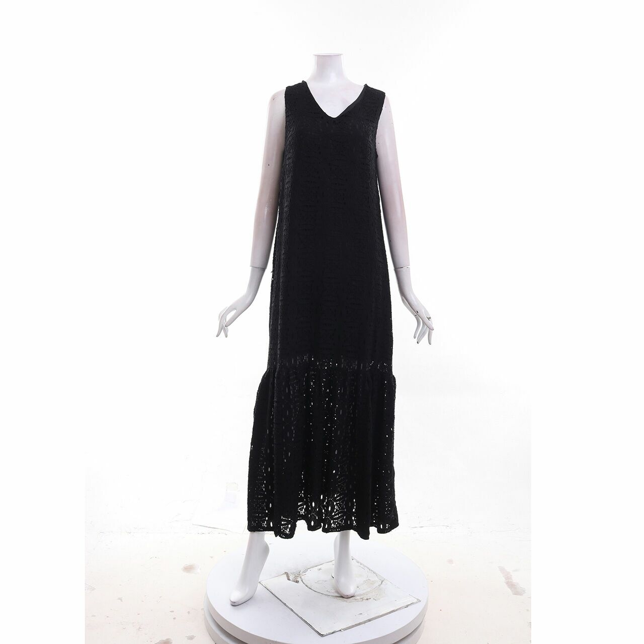 Chlorine Black Lace Long Dress