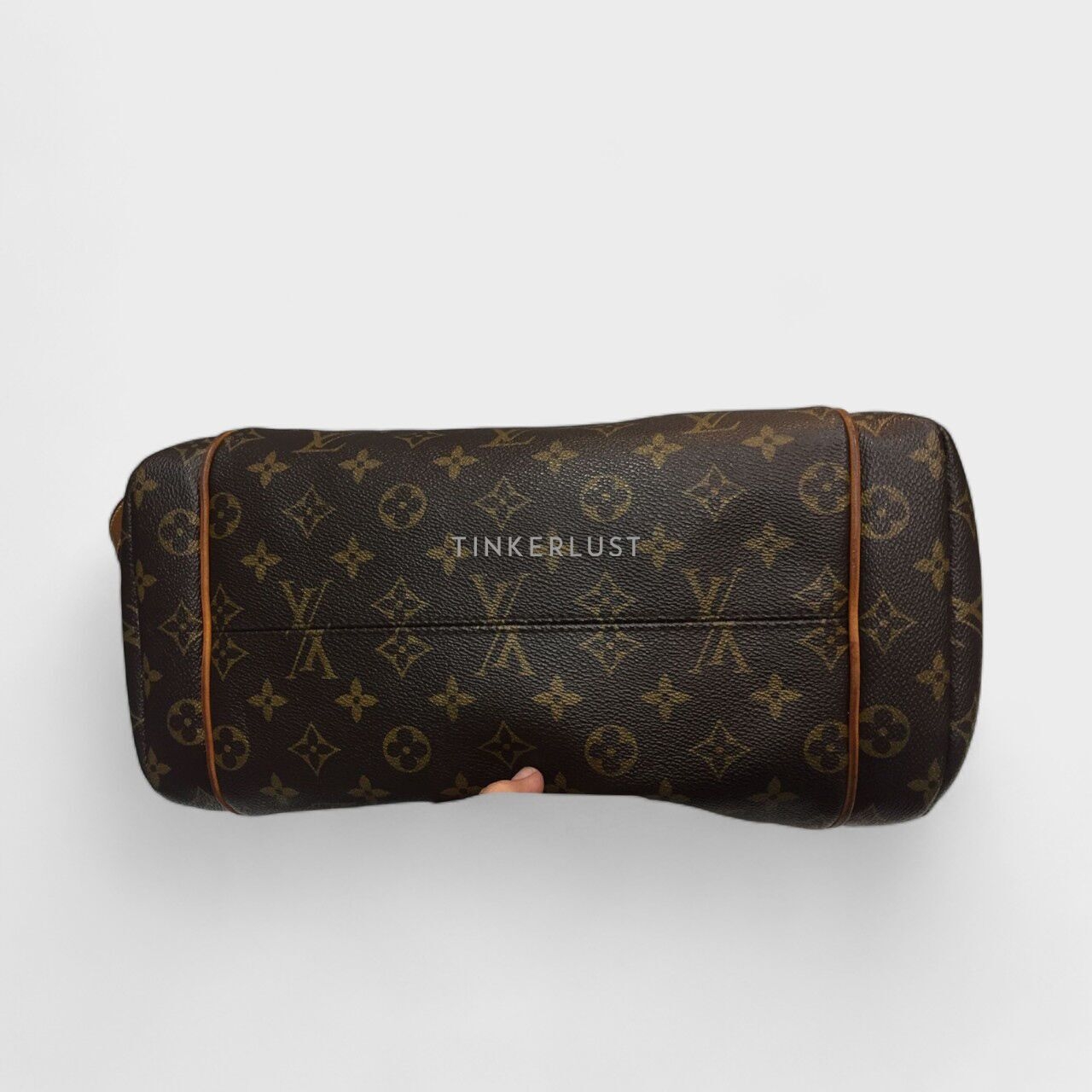 Louis Vuitton Totally MM Monogram 2013 Tote Bag