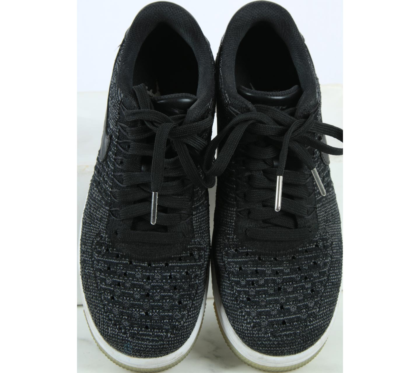 Nike Black Fly Knit Low Sneakers