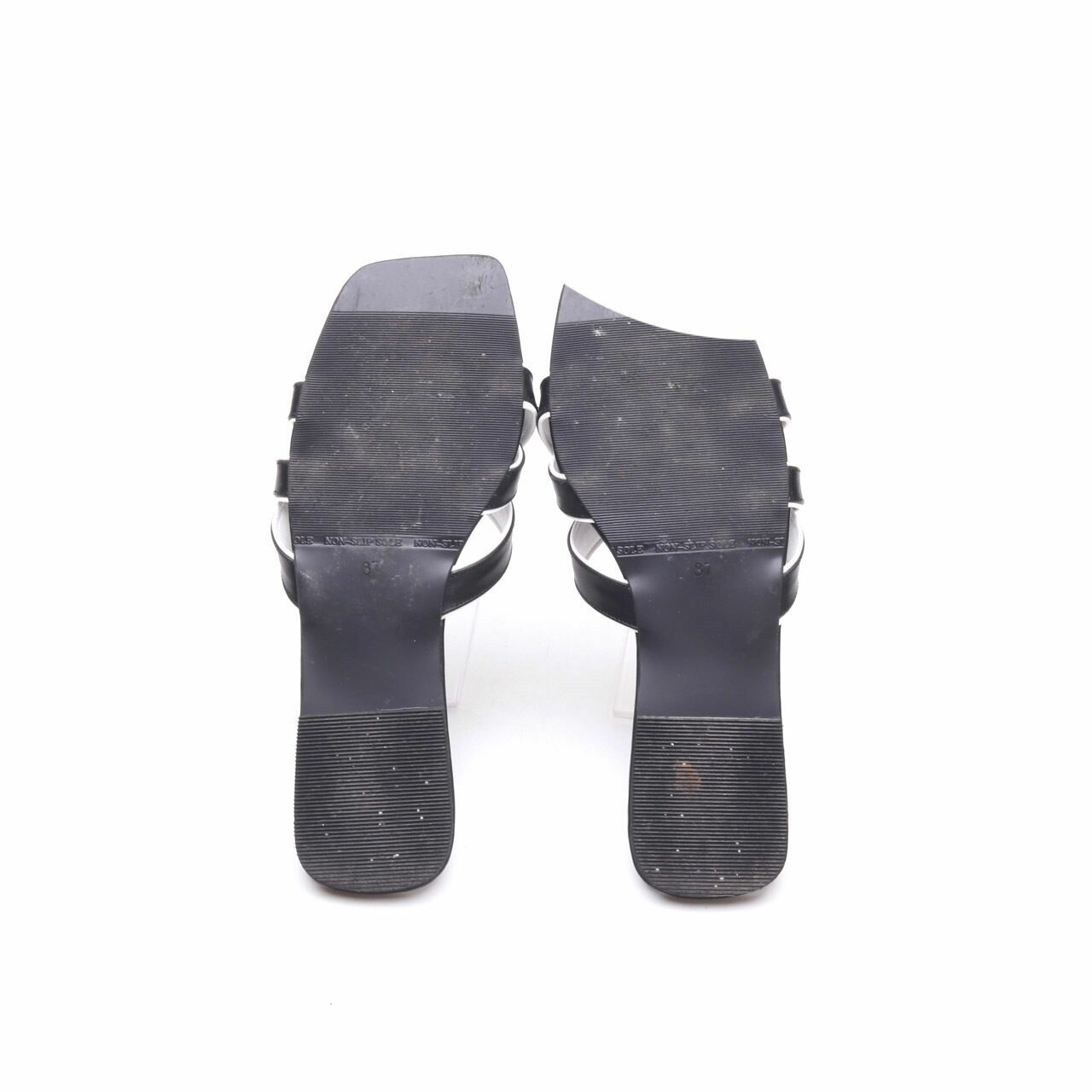 Claryn Black Sandals
