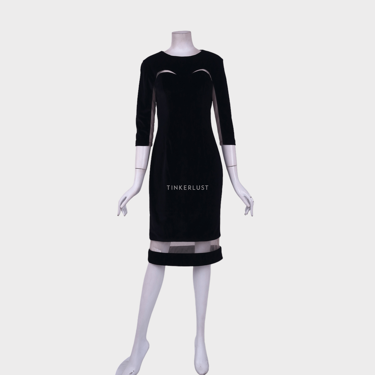 Shandy Aulia Collections Black Midi Dress