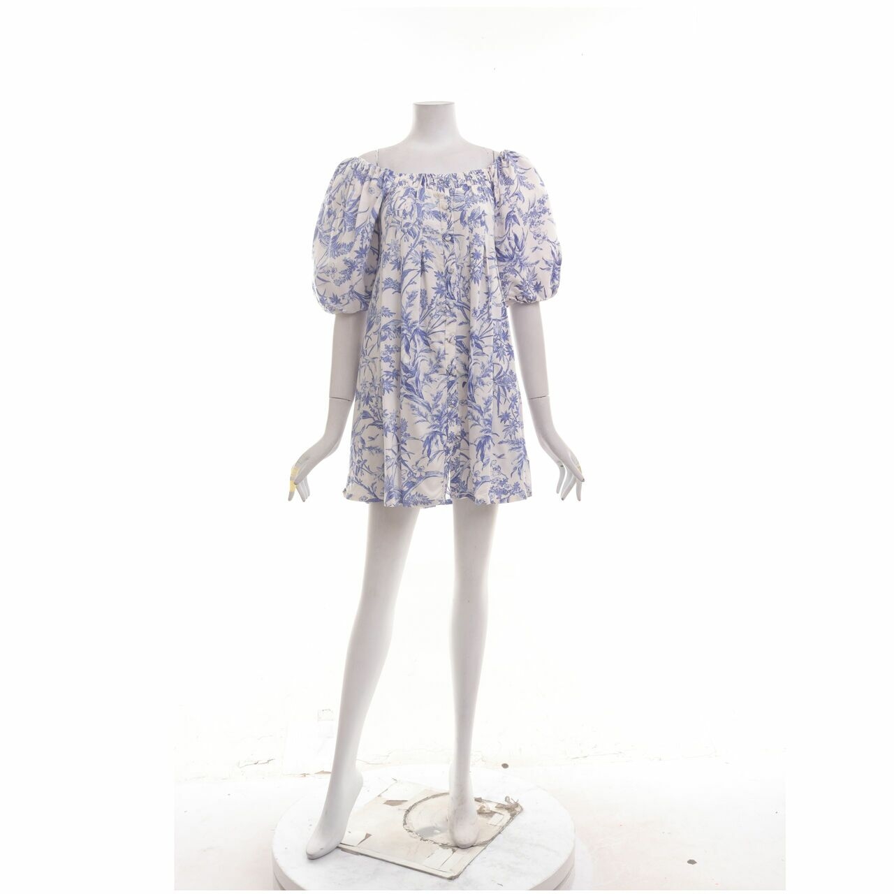 Vior Femme Blue & White Floral Off Shoulder Mini Dress