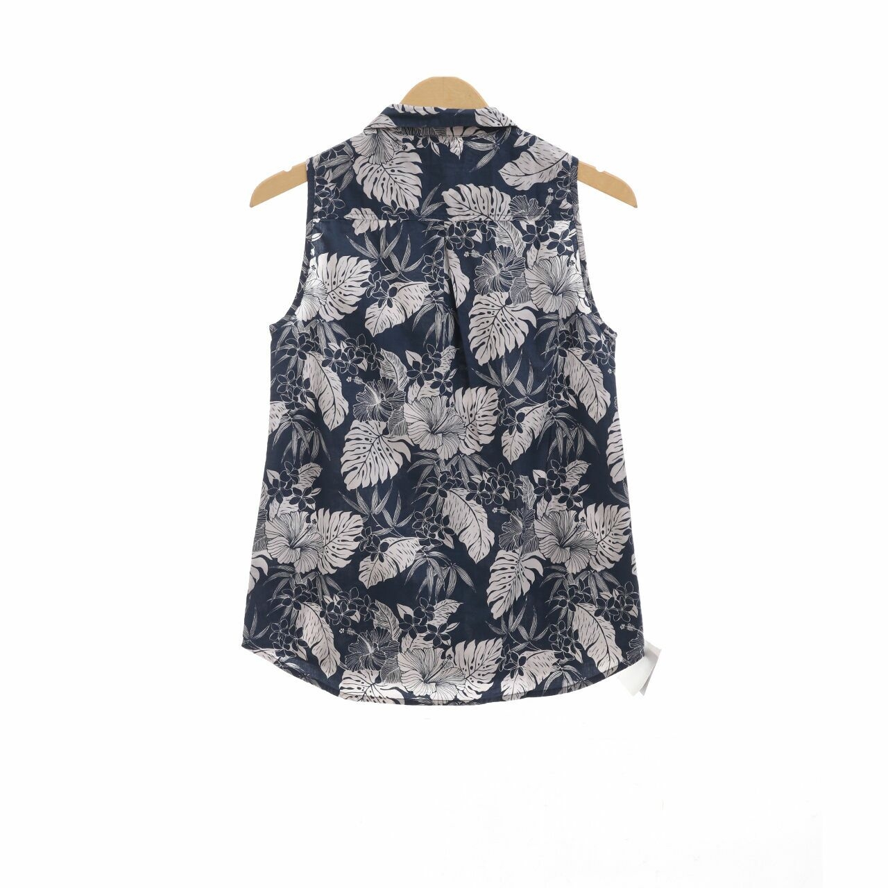 by the sea Blue & White Floral Sleeveless