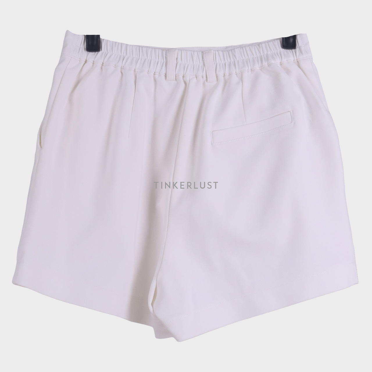 Grata Atelier Off White Short Pants