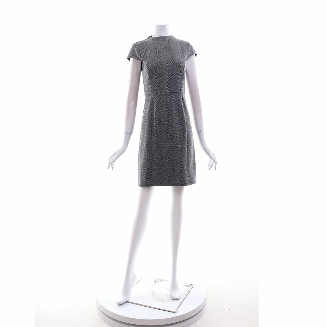 H&M Grey Patterned Mini Dress