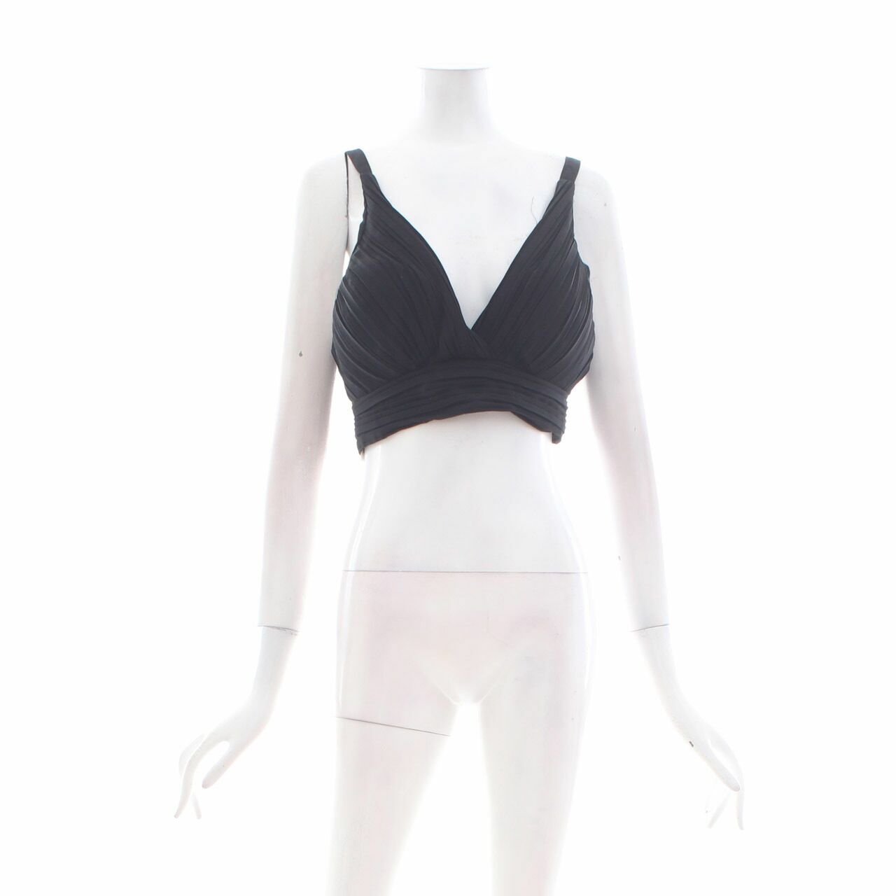 Day by Love and Flair Black Crop Sleeveless
