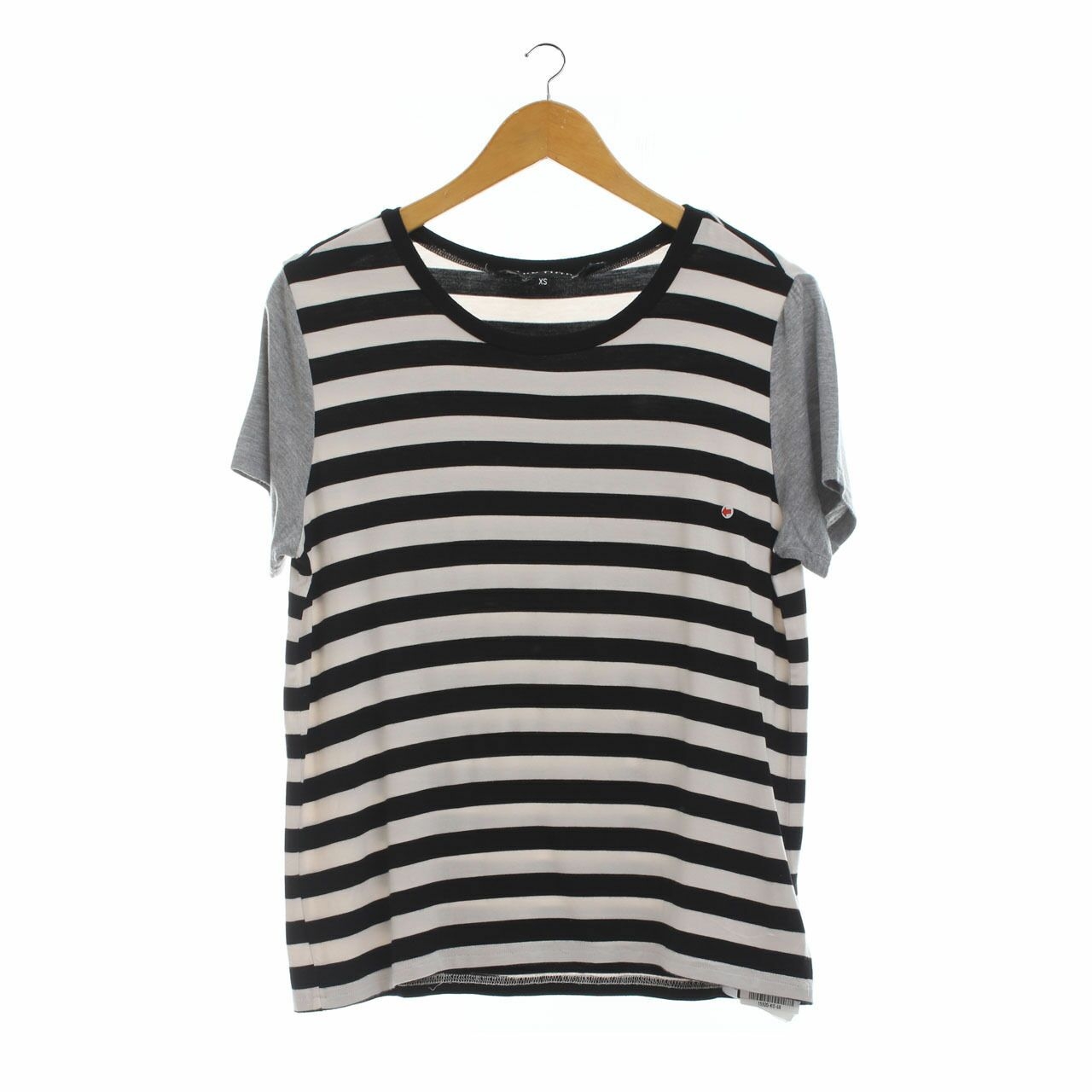 the fifth label Black & White Stripes T-Shirt