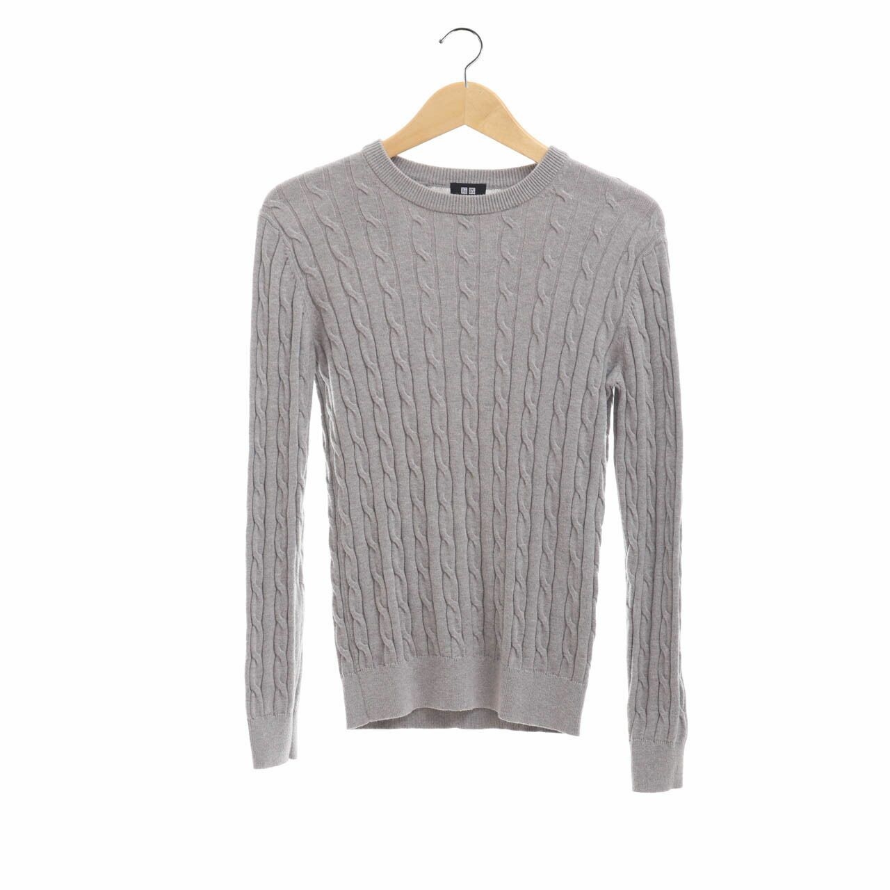 UNIQLO Grey Knit Sweater