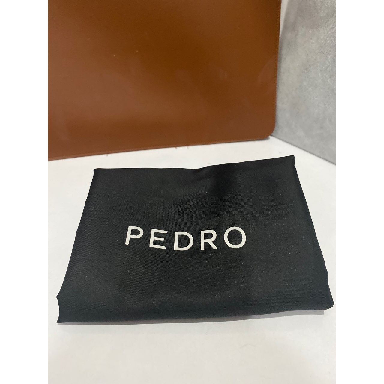 Pedro Women's Large Capacity Pleated Shoulder Tote Bag