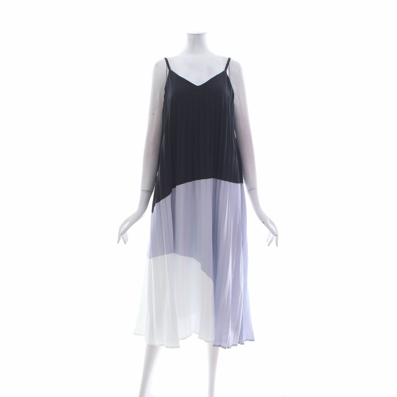 Yuan 3 Tone Pleats Midi Dress