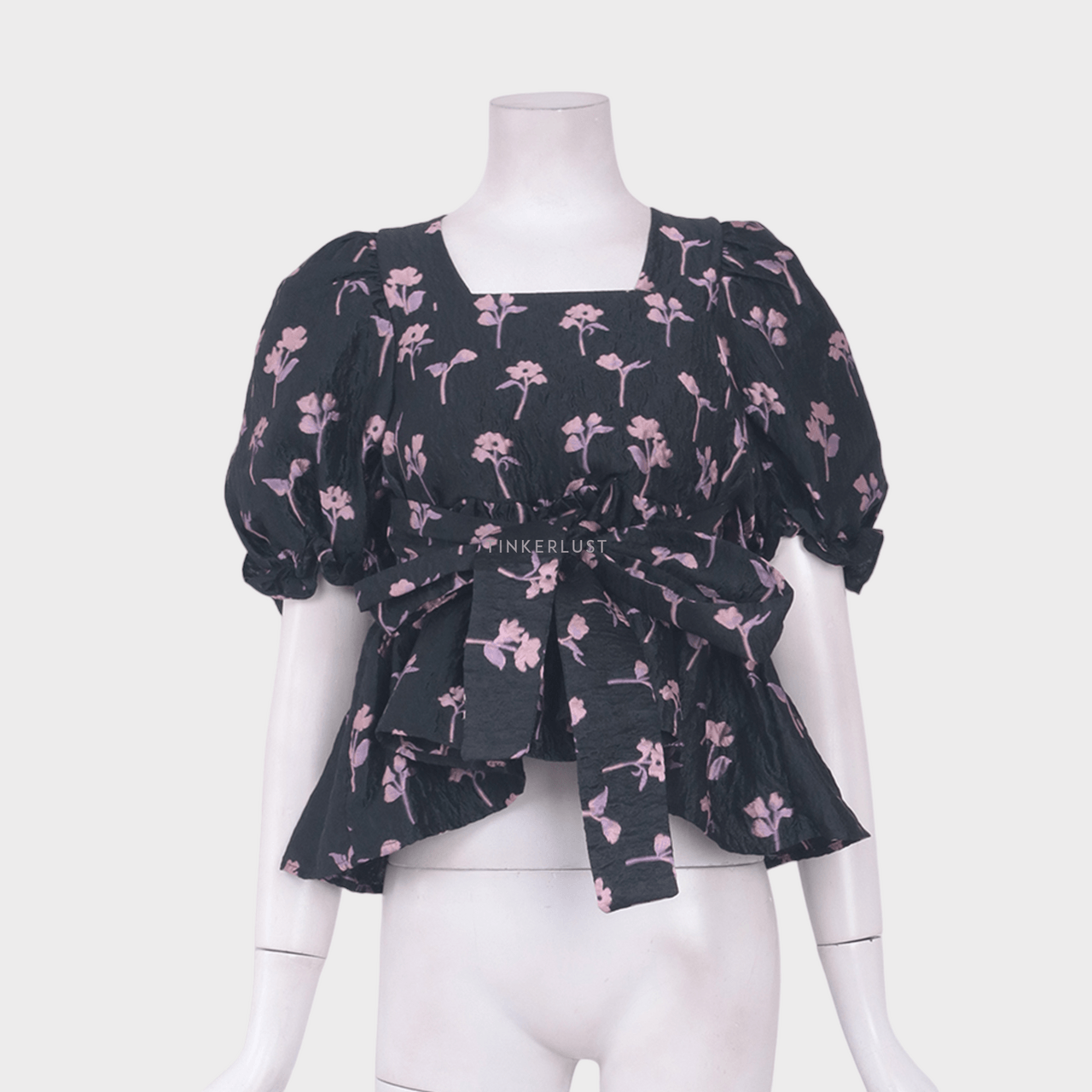 Dream Sister Jane Floral Embroider Puff Sleeve Blouse
