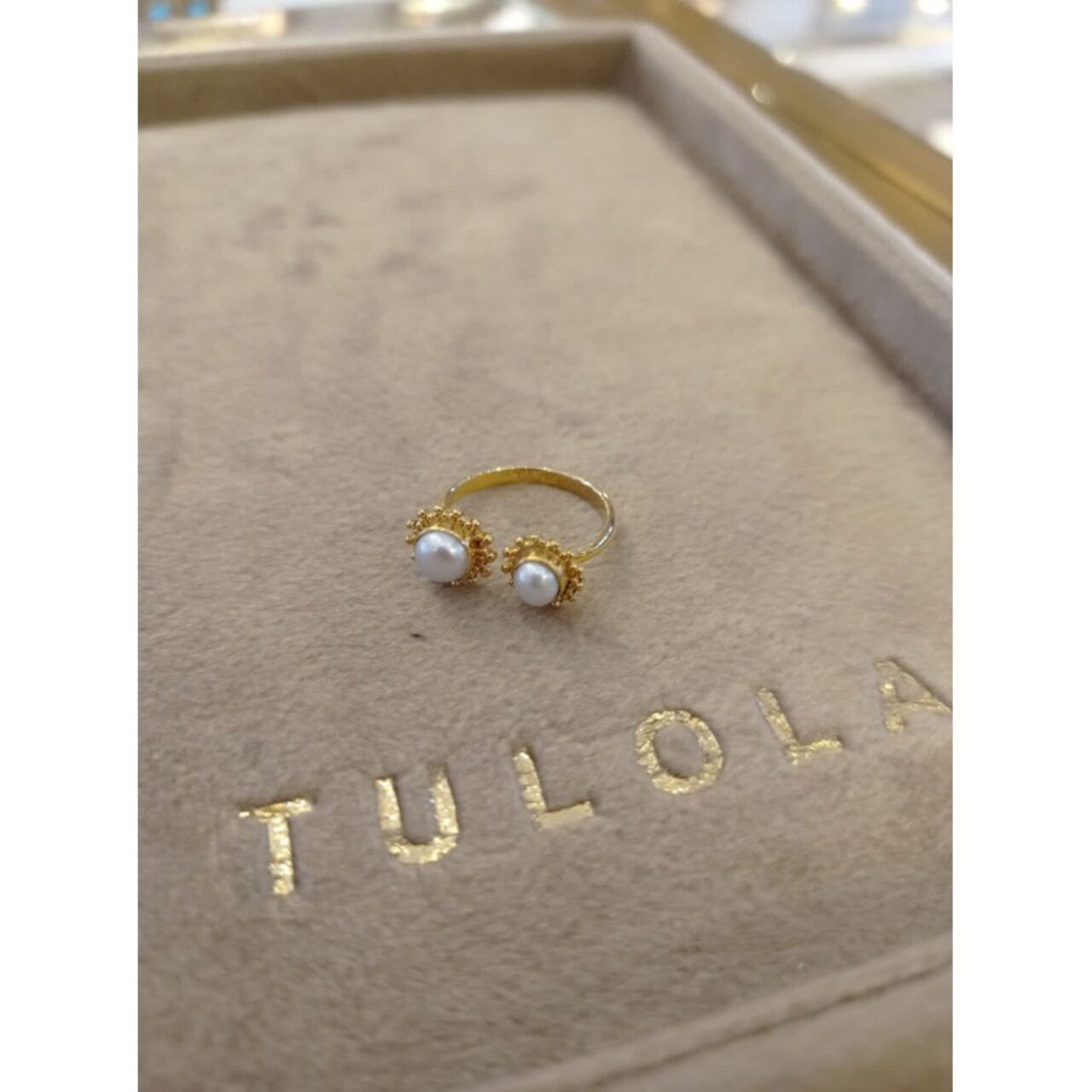 Tulola Open Ring Jawan Dewata Pearl Gold Dip