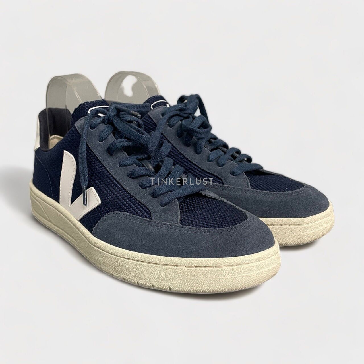 Veja Navy Sneakers